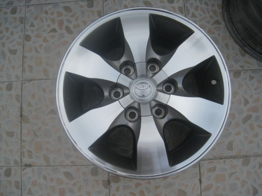 ขายล้อแม็ก Toyota vigo 16"x7" 6รู139 et+30 ( 081-3747940)