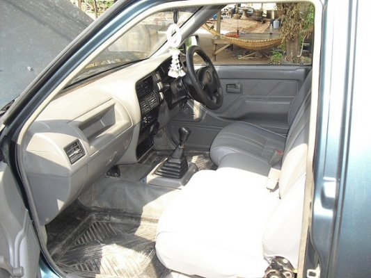 ขาย อีซูซุ ดราก้อนตอนเดียว 2.5 สวยสวยครับ