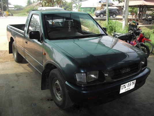 ขาย อีซูซุ ดราก้อนตอนเดียว 2.5 สวยสวยครับ