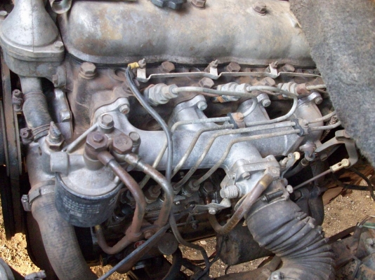 รถบรรทุกพร้อมใช้