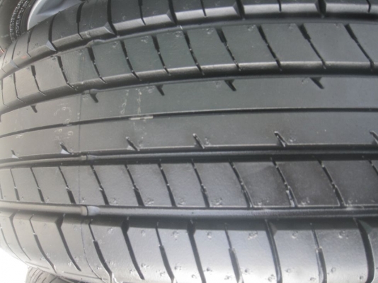 ขายล้อแม็กเดิม mazda2  15"x6" 4รู100 et45+ยาง ปี 13 (081-3747940)