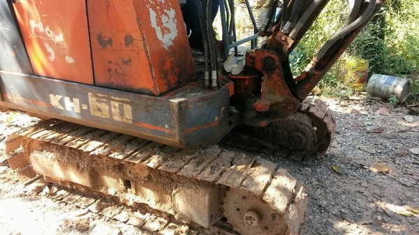 KUBOTA KH 60 KUBOTA KH 60