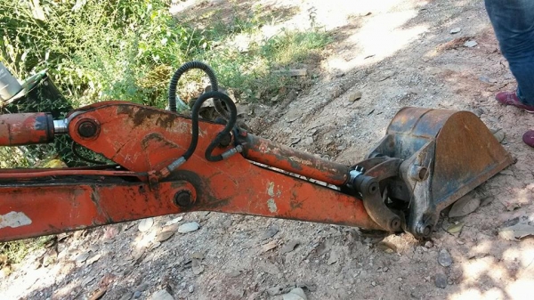 KUBOTA KH 60 KUBOTA KH 60