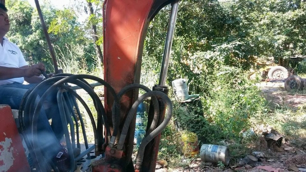 KUBOTA KH 60 KUBOTA KH 60