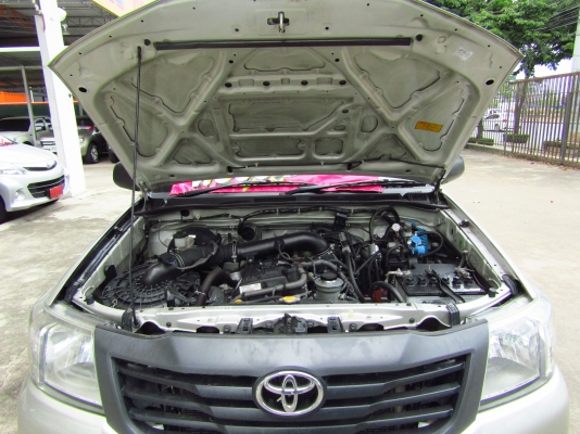 TOYOTA VIGO CHAMP 2.7SINGLE MT ปี 2012