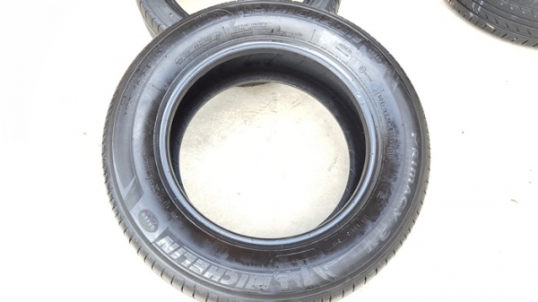 ขายยาง195/65/15 ปี 15 MICHERLIN 3ST  2 เส้น