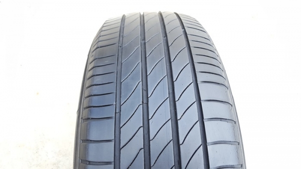 ขายยาง205/65/15 ปี 13 MICHERLIN 3ST 2 เส้น