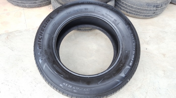 ขายยาง205/65/15 ปี 13 MICHERLIN 3ST 2 เส้น