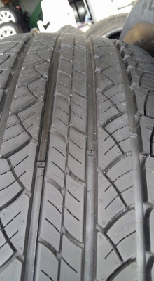 ขายล้อแม็กป้ายแดง fortuner 18" ยางปี16 สนใจติดต่อ ร้าน ก.เจริญการยางครับ 081-3747940 ขายล้อแม็กป้ายแดง fortuner 18" ยางปี16 สนใจติดต่อ ร้าน ก.เจริญการยางครับ 081-3747940