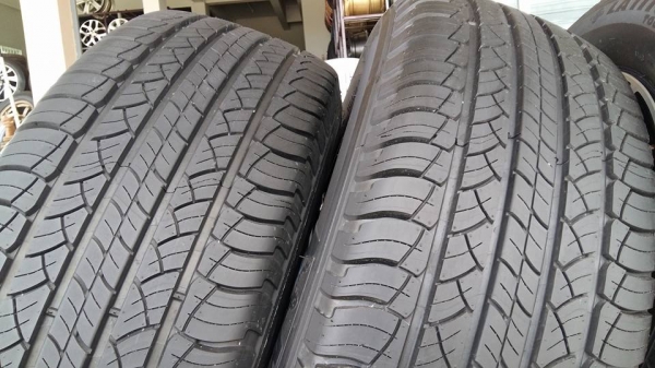 ขายล้อแม็กป้ายแดง fortuner 18" ยางปี16 สนใจติดต่อ ร้าน ก.เจริญการยางครับ 081-3747940 ขายล้อแม็กป้ายแดง fortuner 18" ยางปี16 สนใจติดต่อ ร้าน ก.เจริญการยางครับ 081-3747940