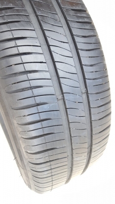 ขายยาง185/60/15 ปี 2615 MICHERLIN XM2  4 เส้น