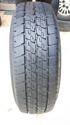 ายยา215/70/15 ปี 15 DUNLOP LT36 4 เส้น