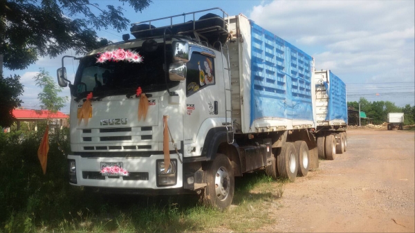 ISUZU DECA 360 ปี 55 ราคา 2,450,000 บาท วิ่ง 3xx,xxx สิบล้อดั้มแม่=ลูก 3 คาน ดั้มคอกเกษตร รถสวยพร้อม