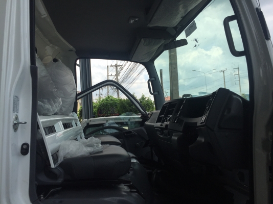 ขายหัวถอดป้ายแดง 6 ล้อ NQR 175