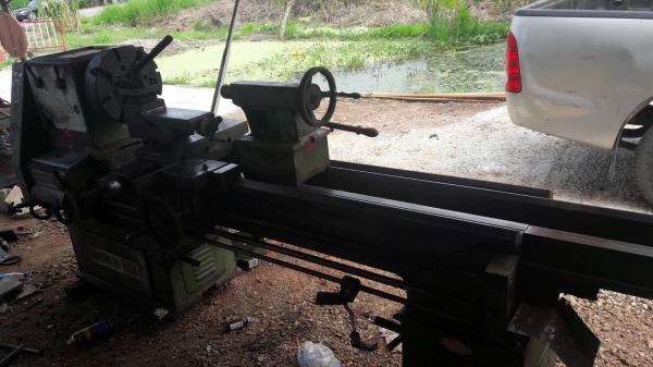 ขายเครื่องกลึง8ฟุตต่อหางเป็น10ฟุตสวิงได้900รูเพลา2.6นิ้วพร้อมใช้ราคาแสนถูกครับ