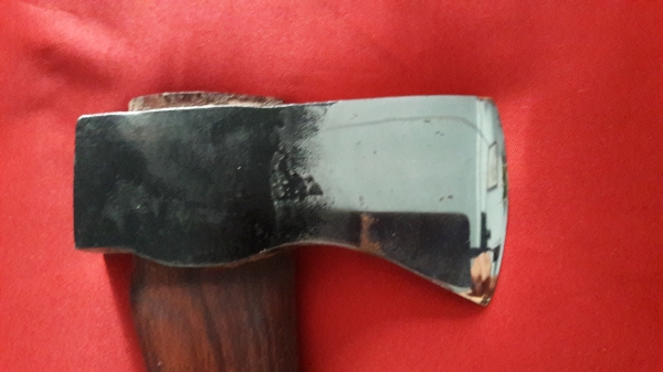 ขายขวานเสือ1 1/4ปอน HULT'S CELEBRATED AXES. MADE IN SWEDEN. ขายขวานเสือ1 1/4ปอน HULT'S CELEBRATED AXES. MADE IN SWEDEN.