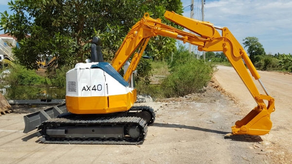 ขายด่วนรถแบคโฮแอแมนAX40เทียบเท่าPC40ครื่อง4สูบดีปั่มแรงประหยัดรถนอกเพิ่งนำเข้ามาใหม่ยังไม่เคยใช้งานในเมืองไทยเลย
