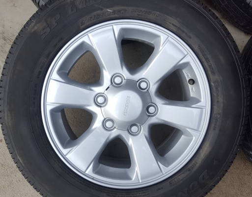 ขายล้อISUZU 1.9 ขอบ16 ยาง215/65/16 ปี 15  4 ล้อ