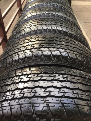 (หมดแล้วครับ) ยาง Bridgestone 245 70 16 ปี16 มีให้เลือก 7ชุด ดอกเต็ม ไม่มีปะ ราคาไม่แพง