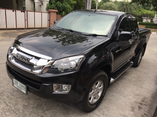 (หมดแล้วครับ) ยาง Bridgestone 245 70 16 ปี16 มีให้เลือก 7ชุด ดอกเต็ม ไม่มีปะ ราคาไม่แพง