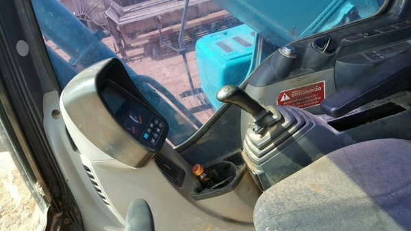 ขาย 1,750,000  KOBELCO YN 12 ชั่วโมง 13,000 ชม. เครื่องดี ปั้มแรง เอวแน่น ช่วงล่างดี อินวอยท์ รถสวยพร้อมใช้เอกสารพร้อม 090-772-3710 090-772-3708