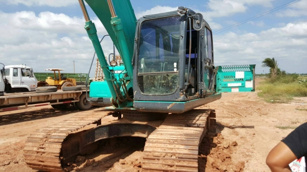 ขาย 1,750,000  KOBELCO YN 12 ชั่วโมง 13,000 ชม. เครื่องดี ปั้มแรง เอวแน่น ช่วงล่างดี อินวอยท์ รถสวยพร้อมใช้เอกสารพร้อม 090-772-3710 090-772-3708