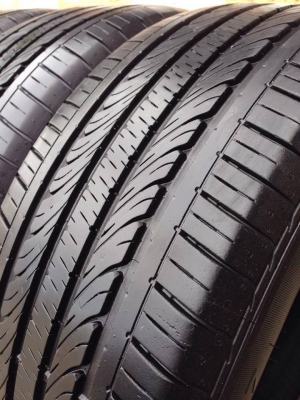ยาง GOOD YEAR 215-55-17 ปี 15 ครบชุด 4 เส้น 5000 สภาพสวยๆไม่มีปะไม่บวมไม่กินข้าง ดอกยางเหลือเยอะเอาไปวิ่งกันใด้อีกยาวค่ะ