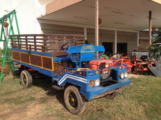 ขายรถอีแต๋น 11 แรง พร้อมใช้