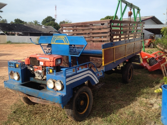 ขายรถอีแต๋น 11 แรง พร้อมใช้