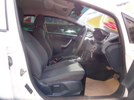 FORD FIESTA 1.4 5DR เกียร์AT ปี 2012 โทร 062-991-6649 ดาวออโต้เบสท์ FORD FIESTA 1.4 5DR เกียร์AT ปี 2012 โทร 062-991-6649 ดาวออโต้เบสท์