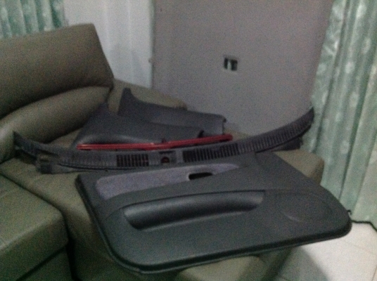 ชิ้นส่วนรถอีคาร์