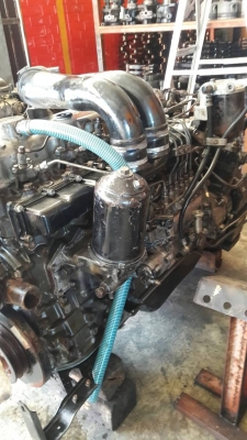 เครื่องยนต์มิตซูบิชิ6D16TF#230แรงม้าเครื่องติดนิ่มแน่นตามสภาพ ขาดชุดเขาควายเทอร์โบเจ้าของฝากขายครับ