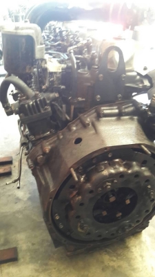 เครื่องยนต์มิตซูบิชิ6D16TF#230แรงม้าเครื่องติดนิ่มแน่นตามสภาพ ขาดชุดเขาควายเทอร์โบเจ้าของฝากขายครับ