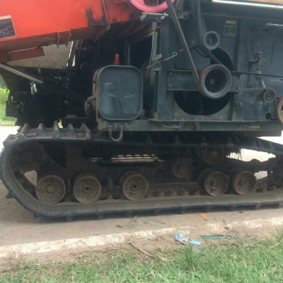 ขายรถเกี่ยวข้าวDC68G อุ้ม สภาพใช้งานได้เลย เอกสารเล่มทะเบียนครบ พร้อมลงทำงาน