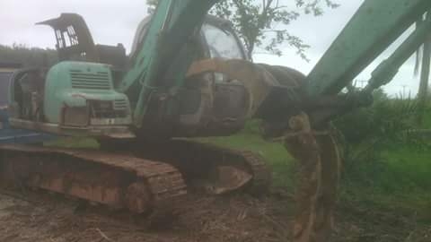 ขาย!! &gt;&gt;&gt; Kobelco Sk120 Mark5 &lt;&lt;&lt; รถใช้งานได้(มอเตอร์คันเร่งเสียอย่างเดียว) ราคา 3