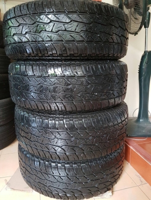 ยาง maxxis at 265/65/17 ปี 14 ยาง maxxis at 265/65/17 ปี 14