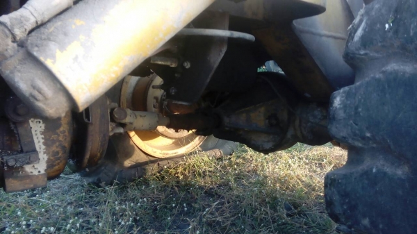 ขายรถตักKOMATSU JH30B เครื่องแน่น ปั้มแรง    รถแห้งทั้งคัน ใช้งานคล่อง  265,000บ. สนใจติดต่อ 0835601591 หรือ 0903494058