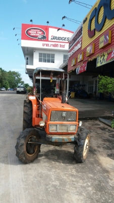 รถไถ Kobuta L3202DT 4WD 32แรงม้า 2 เพลา ใช้งานได้ครับผม ตัวเปล่า รถอยู่ปากช่องครับ รถไถ Kobuta L3202DT 4WD 32แรงม้า 2 เพลา ใช้งานได้ครับผม ตัวเปล่า รถอยู่ปากช่องครับ