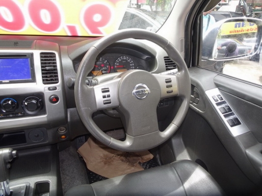 NISSAN NAVARA 2.5LE CALIBRE 4DR AT ปี2012 NISSAN NAVARA 2.5LE CALIBRE 4DR AT ปี2012