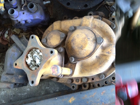 โป๊ะสวิง KOMATSU PC 60-1 เก่านอกญี่ปุ่น ไม่มีมอเตอร์ ราคา 12,000 บาท