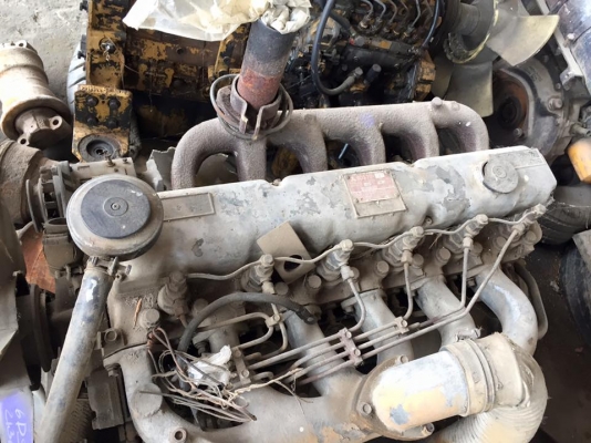 เครื่อง KATO HD450- 6DS70 เก่าเช็คนอกญี่ปุ่น สินค้ารับประกัน  ราคา 30000 บาท มาติดเครื่องลองได้ เครื่องยนต์ ENGINE KATO HD450- 6DS70