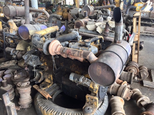 เครื่อง CAT320 7JK-เก่าญี่ปุ่น รับประกัน  ราคา 200,000 บาท มาติดเครื่องลองได้ เครื่องยนต์ ENGINE CATERPILLAR 320 7JK