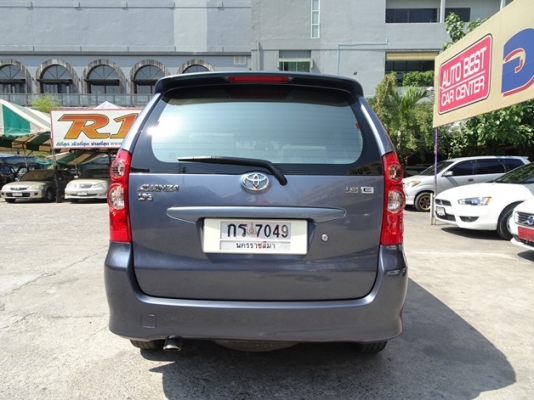 TOYOTA AVANZA 1.5E AT ปี 2010