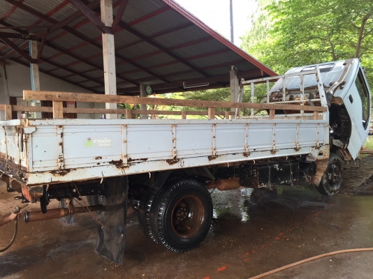 Isuzu NKR58LX 110แรง ห้างแท้ปี38 เล่มพร้อม ภาษีเต็ม