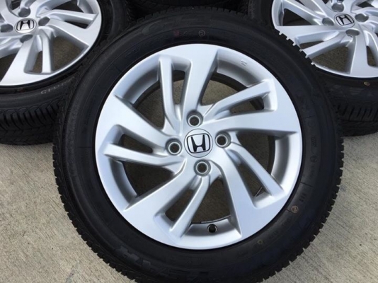 ล้อใหม่ป้ายแดงHonda Jazz พร้อมยางป้ายแดง 175-65-15 ล้อใหม่ป้ายแดงHonda Jazz พร้อมยางป้ายแดง 175-65-15