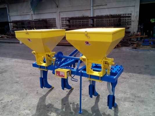 เครื่องหยอดปุ๋ย อ้อย ข้าวโพด มัน