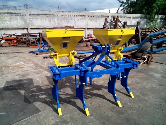 เครื่องหยอดปุ๋ย อ้อย ข้าวโพด มัน