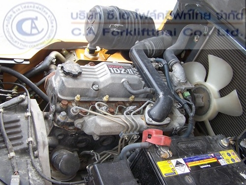 ขาย รถโฟล์คลิฟท์ TOYOTA รุ่น 7FD15