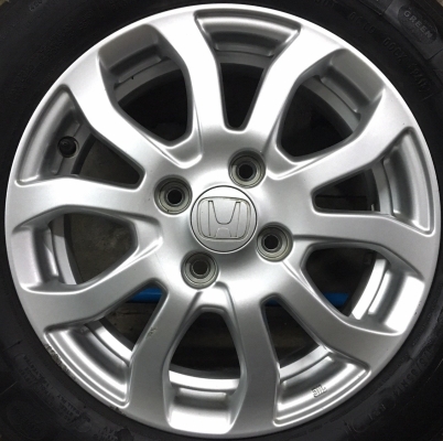 แม็ก Honda Brio Amaze พร้อมยาง 175-65-14 แม็ก Honda Brio Amaze พร้อมยาง 175-65-14