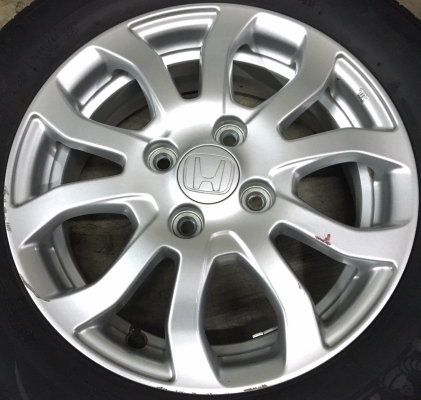 แม็ก Honda Brio Amaze พร้อมยาง 175-65-14 แม็ก Honda Brio Amaze พร้อมยาง 175-65-14